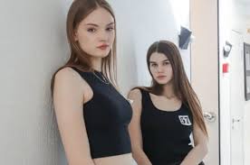 Платье для свадьбы по сезону